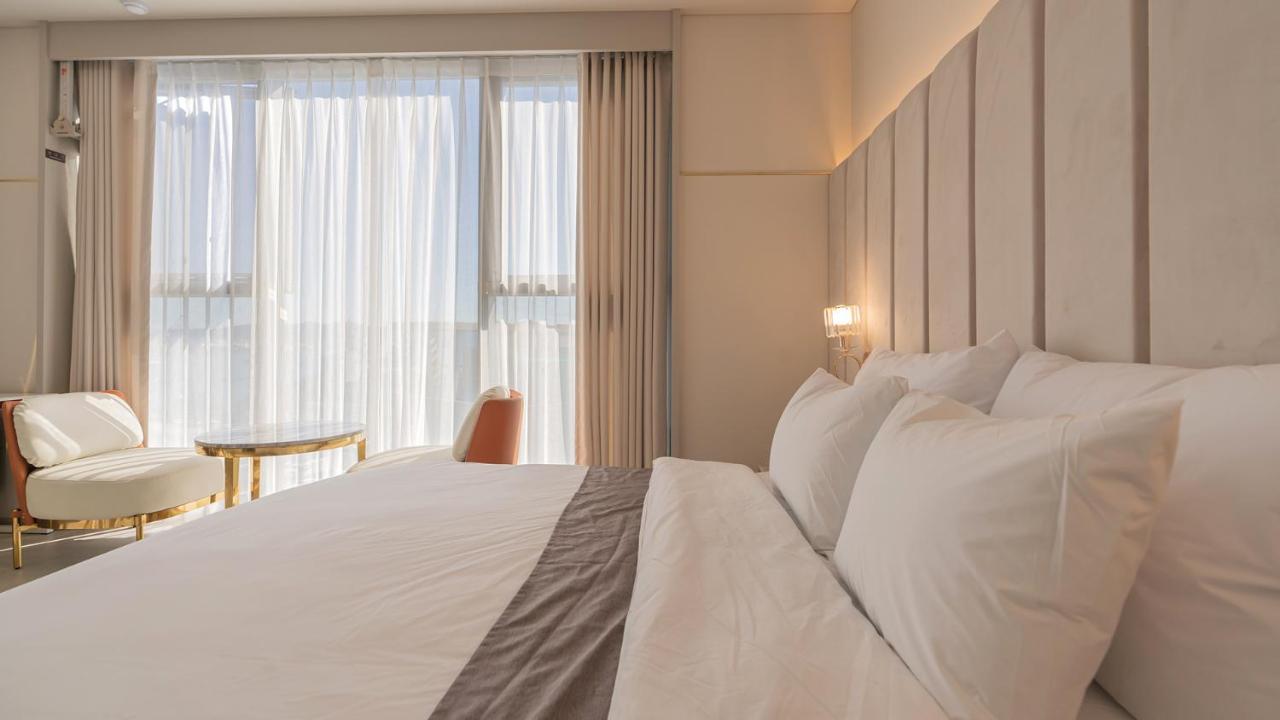 Yeongdo Grandbern Hotel Busan Esterno foto