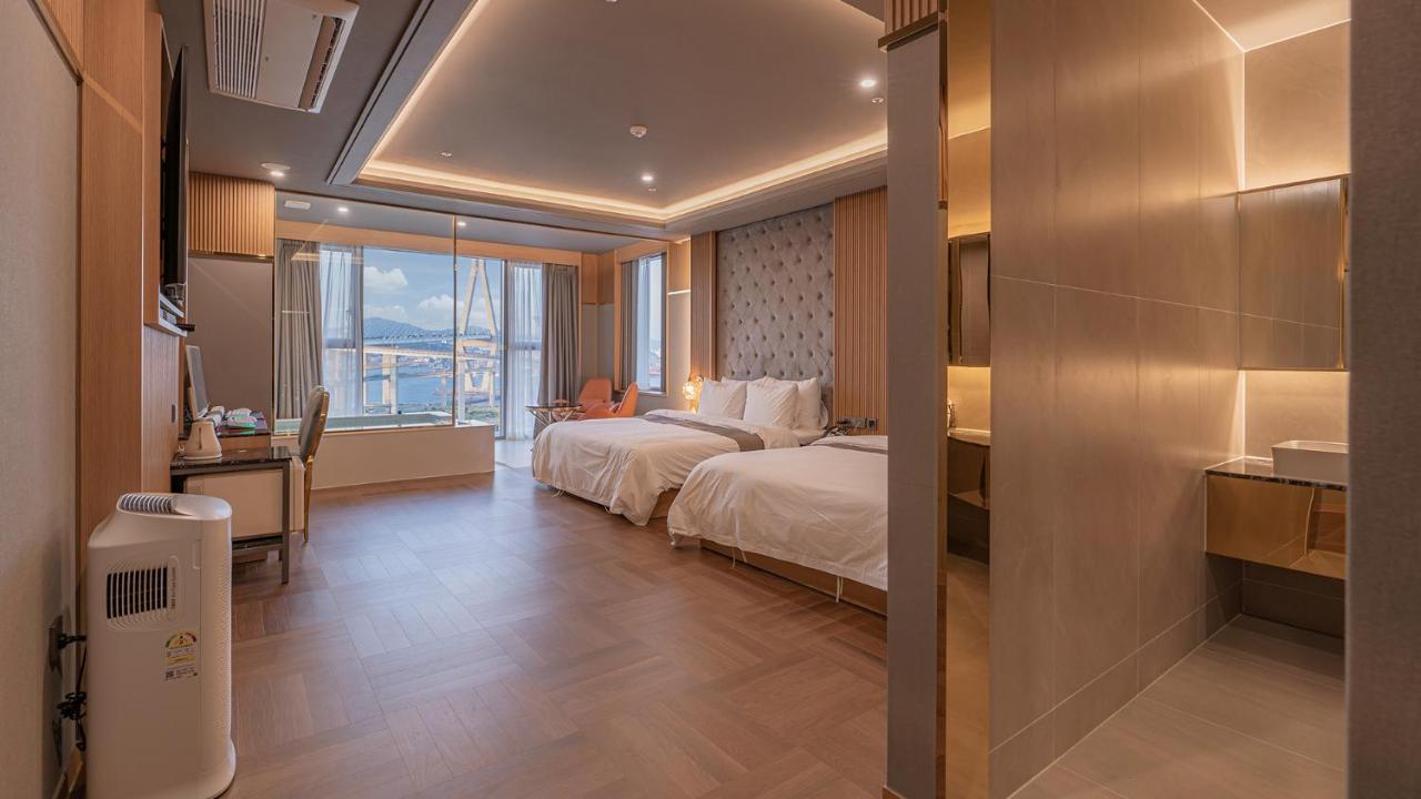 Yeongdo Grandbern Hotel Busan Esterno foto