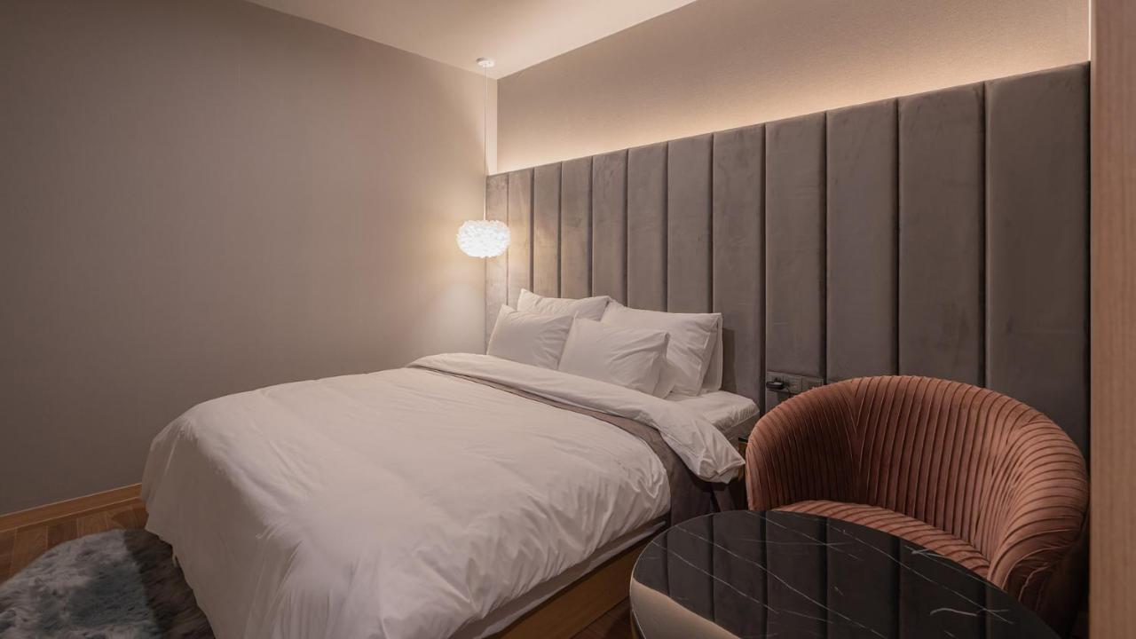Yeongdo Grandbern Hotel Busan Esterno foto